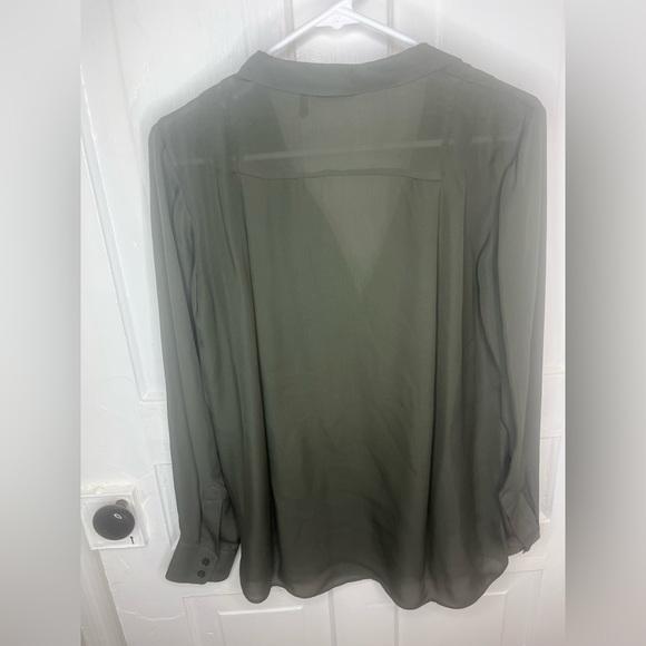 Guess by Marciano gray blouse - Picture 3 of 3